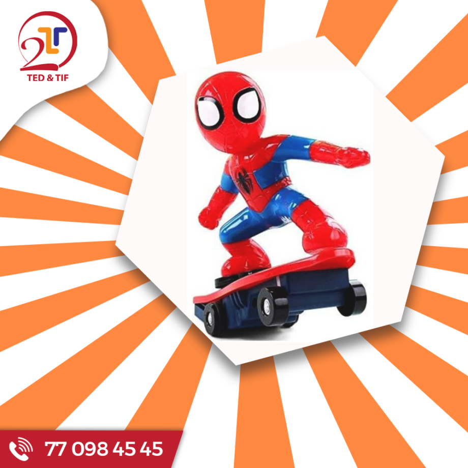 Spiderman sur son skate